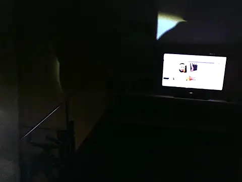 rodrigotof2000 online show from December 21, 2025, 6:09 am