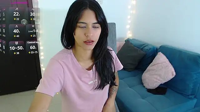 Snapshot of imSophia chatting on September 27, 2025, 8:25 pm imSophia online show from September 27, 2025, 8:25 pm