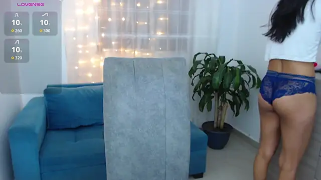 Snapshot of imSophia chatting on January 14, 2026, 1:39 pm imSophia online show from January 14, 2026, 1:39 pm