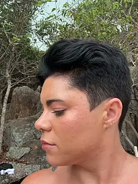 LukeLouHarvey online show from March 1, 2025, 1:43 am