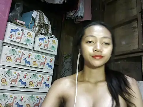Snapshot of _slimangel4u chatting on February 9, 2025, 11:58 am  slimangel4u online show from February 9, 2025, 11:58 am