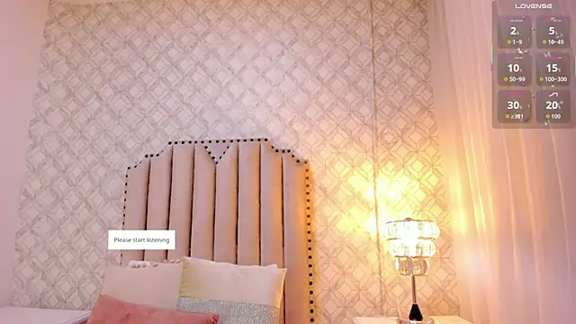 Pia Johnson  online show from January 12, 2026, 11:48 am