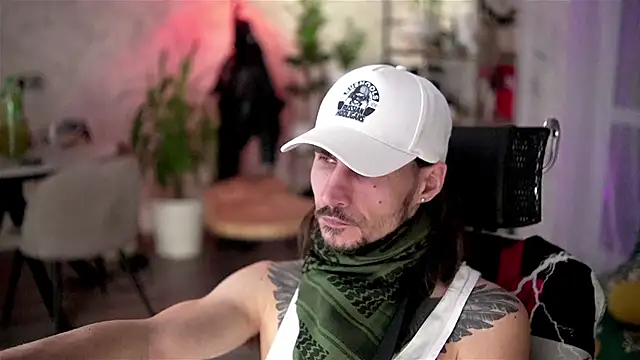 Snapshot of lord_shiva_ chatting on November 20, 2025, 8:03 am lord shiva online show from November 20, 2025, 8:03 am