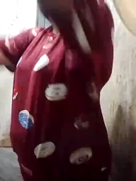 Honeybun25 online show from March 1, 2026, 10:28 am