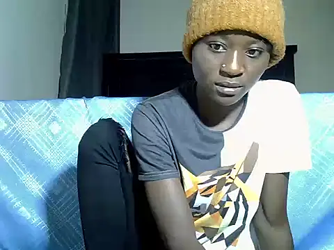 Snapshot of sweet_caci chatting on June 23, 2026, 6:33 am sweet caci online show from June 23, 2026, 6:33 am