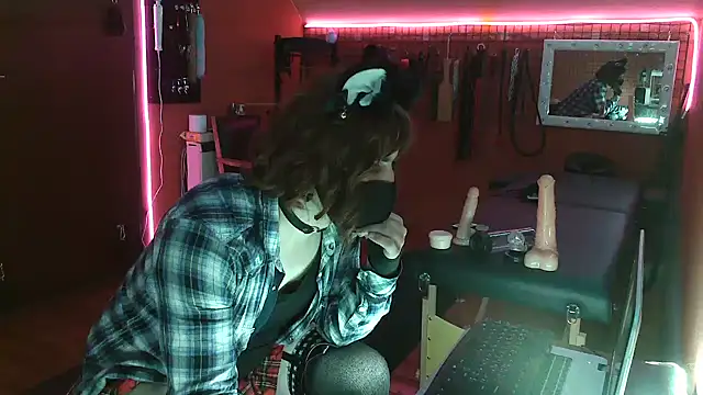 Ginny-the-bdsm-nympho online show from February 27, 2025, 5:47 pm