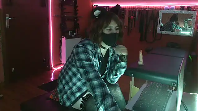 Ginny-the-bdsm-nympho online show from March 19, 2026, 6:12 pm