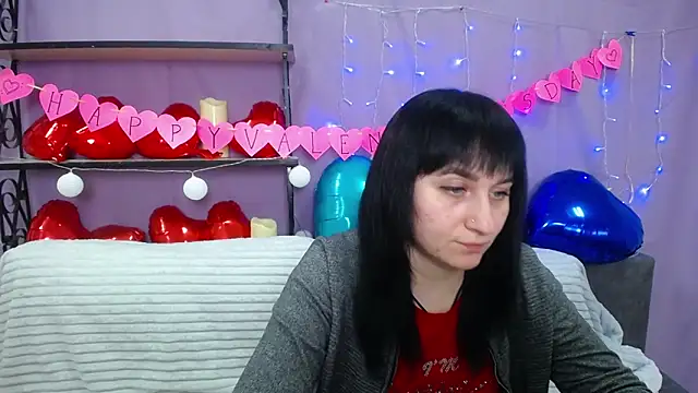 NinaFlawlees online show from February 1, 2025, 7:13 pm