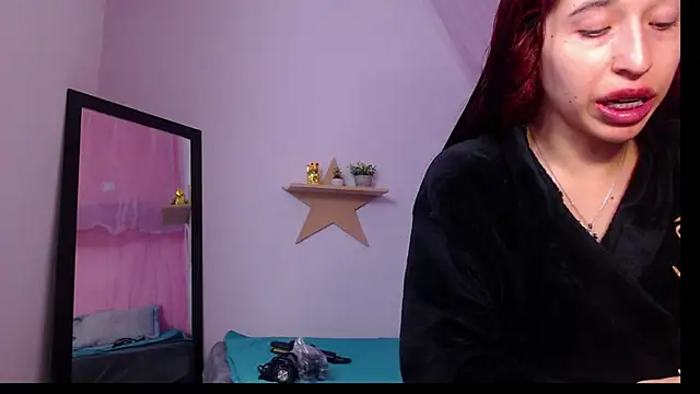 adriscute online show from May 17, 2026, 11:45 pm