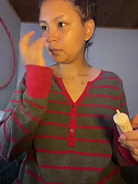 Hathorlove online show from February 18, 2025, 10:03 pm