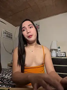 Msyensmith online show from September 19, 2025, 12:12 am