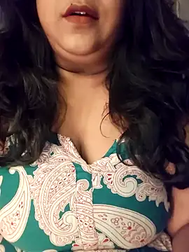 Snapshot of sassy_horny chatting on December 10, 2024, 7:22 pm sassy horny online show from December 10, 2024, 7:22 pm