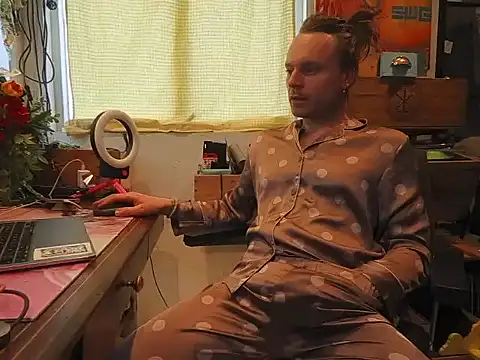 rexflexxx online show from November 22, 2025, 8:46 am