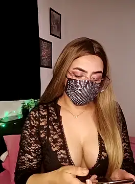 Snapshot of Bayan-Queen chatting on March 16, 2025, 1:38 am Bayan-Queen online show from March 16, 2025, 1:38 am