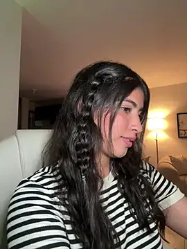 Snapshot of Gaby_zahir_ chatting on December 11, 2024, 2:52 am Gaby zahir online show from December 11, 2024, 2:52 am