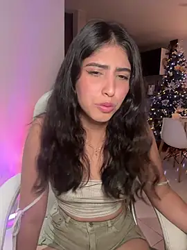 Snapshot of Gaby_zahir_ chatting on December 12, 2024, 2:48 am Gaby zahir online show from December 12, 2024, 2:48 am