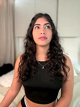 Snapshot of Gaby_zahir_ chatting on October 6, 2025, 11:40 am Gaby zahir online show from October 6, 2025, 11:40 am