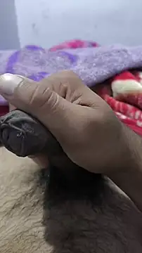 Snapshot of Im_Aryan chatting on December 28, 2024, 3:37 pm Im Aryan online show from December 28, 2024, 3:37 pm