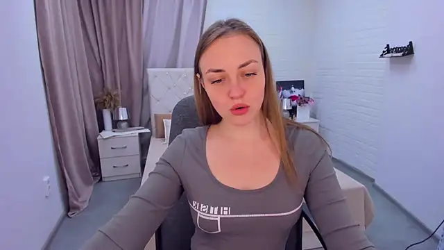 Snapshot of JessicaNickson chatting on December 12, 2024, 7:41 am JessicaNickson online show from December 12, 2024, 7:41 am