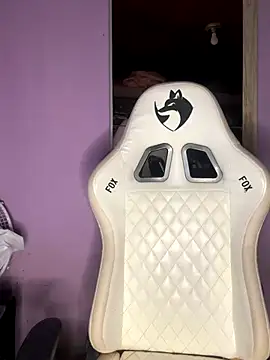 Snapshot of bunnydark00 chatting on October 28, 2025, 9:28 pm bunnydark00 online show from October 28, 2025, 9:28 pm