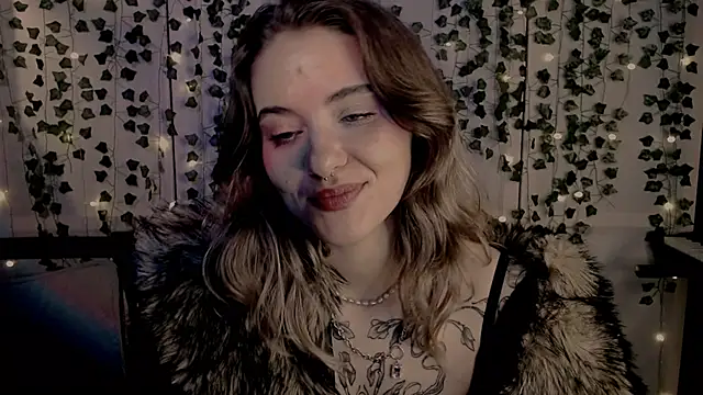 Snapshot of risha_laas chatting on February 8, 2025, 11:02 pm risha laas online show from February 8, 2025, 11:02 pm