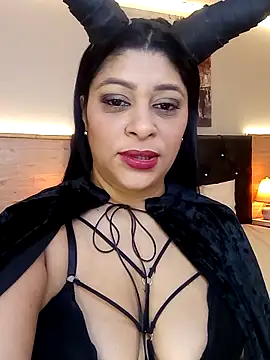 Lashmy111 online show from October 31, 2025, 3:40 am