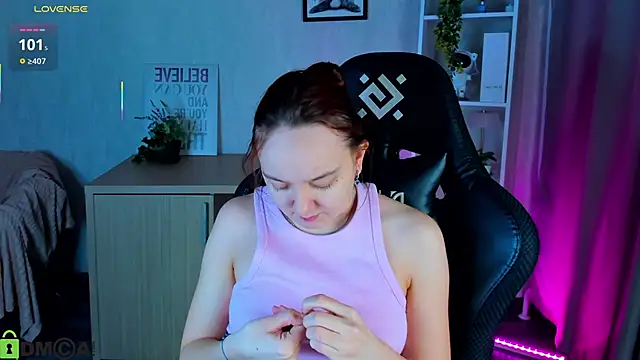 Fera1 Berry online show from November 14, 2025, 3:33 pm