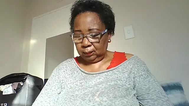 Snapshot of KinkyRicoSaisyours chatting on July 10, 2026, 6:07 am KinkyRicoSaisyours online show from July 10, 2026, 6:07 am