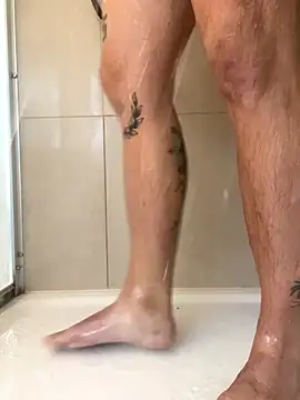 Snapshot of angelus112 chatting on September 24, 2025, 10:07 am angelus112 online show from September 24, 2025, 10:07 am