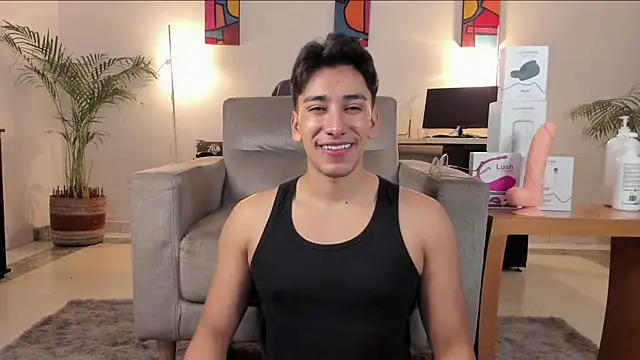 TatoKat online show from February 21, 2025, 3:23 am