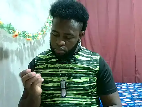 2ocmaxi online show from January 11, 2026, 6:35 pm