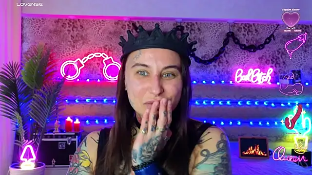 Cool Freak  online show from February 7, 2026, 10:08 am