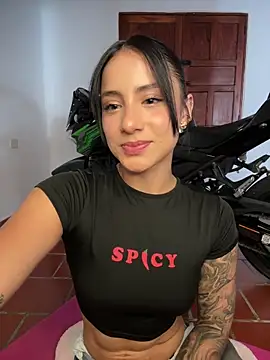 Ale Lewis online show from March 29, 2026, 7:47 pm