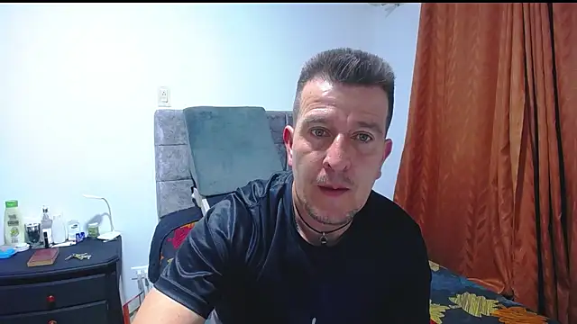 Snapshot of amaya_627 chatting on June 12, 2026, 2:43 am amaya 627 online show from June 12, 2026, 2:43 am