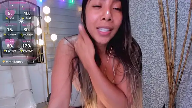 RenataReyes online show from January 17, 2025, 4:28 am