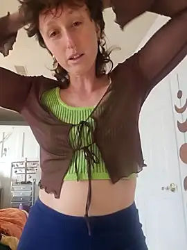 Snapshot of mossy_kiss chatting on January 31, 2025, 3:55 pm mossy kiss online show from January 31, 2025, 3:55 pm