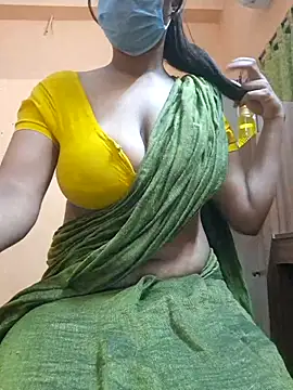 Snapshot of Steamyfuck96 chatting on October 14, 2025, 5:58 pm Steamyfuck96 online show from October 14, 2025, 5:58 pm