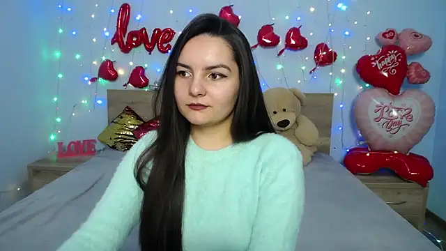 JasmineAsha online show from February 3, 2025, 6:56 am