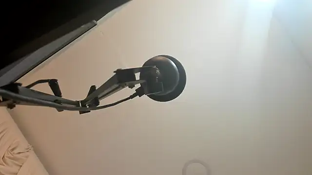 sarita loven online show from April 17, 2026, 4:59 am