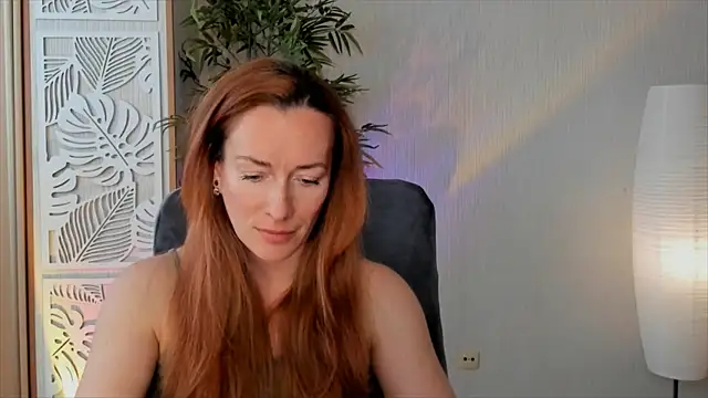 RebeccaMartinez online show from May 10, 2026, 7:02 am