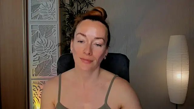 RebeccaMartinez online show from May 11, 2026, 5:46 am