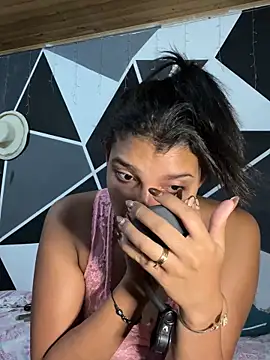 emilyharber online show from September 25, 2025, 9:07 pm