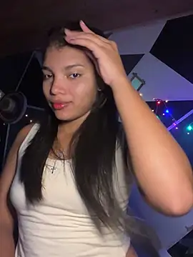 emilyharber online show from May 7, 2026, 2:44 pm