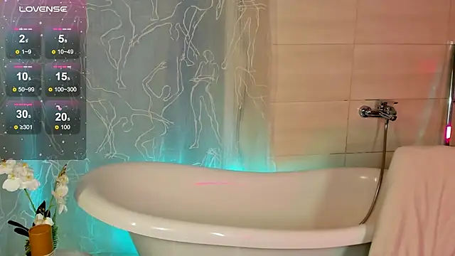 Snapshot of Phoenix_Margo chatting on March 4, 2025, 8:46 am Phoenix Margo online show from March 4, 2025, 8:46 am