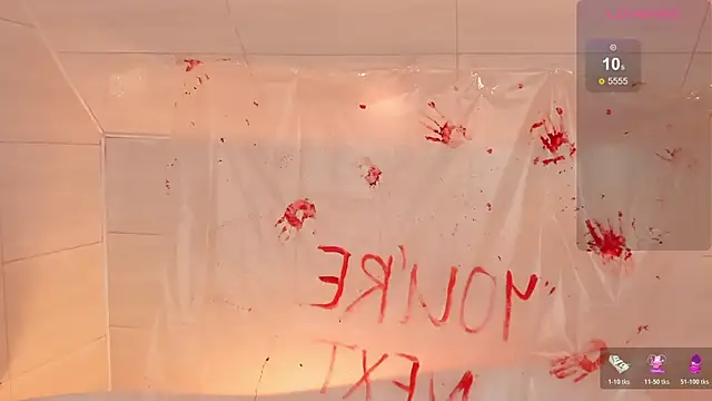 Snapshot of Phoenix_Margo chatting on October 19, 2025, 3:07 am Phoenix Margo online show from October 19, 2025, 3:07 am