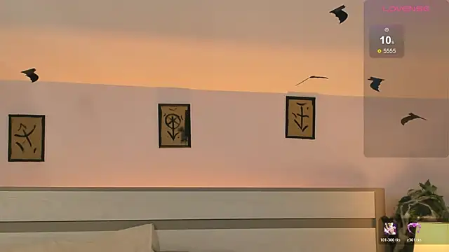 Snapshot of Phoenix_Margo chatting on October 20, 2025, 3:40 am Phoenix Margo online show from October 20, 2025, 3:40 am