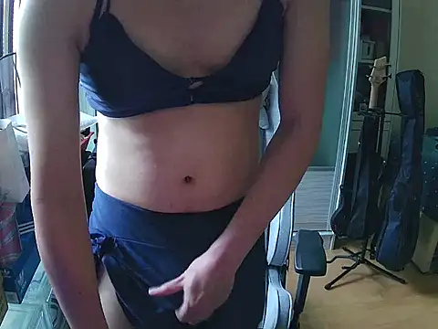 swimsuitloves online show from September 28, 2025, 2:28 am