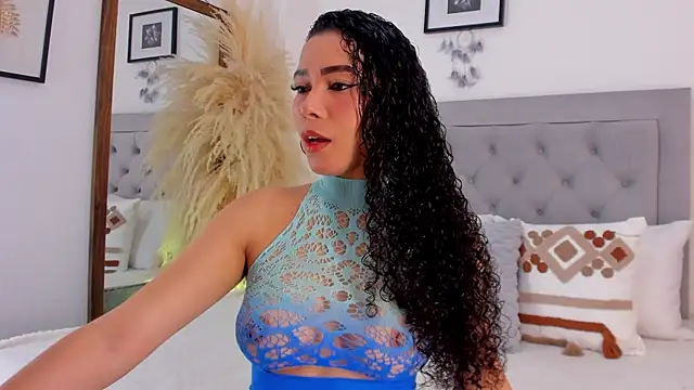 susan cute198 online show from April 11, 2026, 3:38 pm