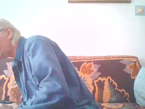 cumloverboyxx69 online show from January 14, 2025, 1:17 pm