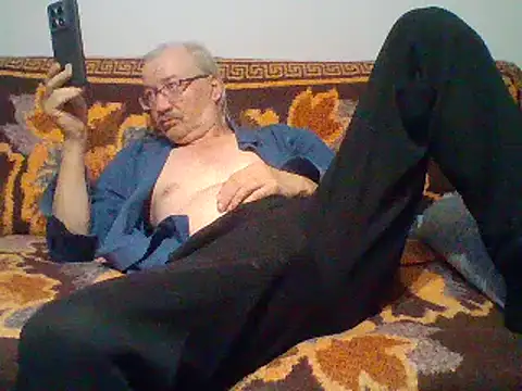cumloverboyxx69 online show from January 30, 2025, 4:55 pm